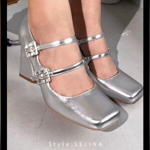 •CAPE ROBBIN• “Selina” Double Strap Mary Jane Heels - Silver // NIB